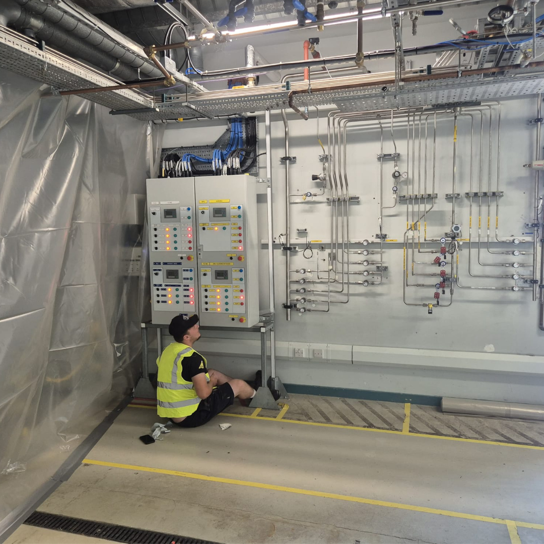 How to Choose an M&E Contractor in Bristol